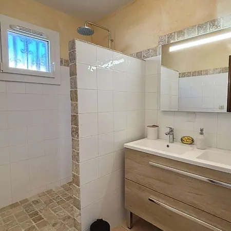 Magnifique T5 Proche & Commerces - 8 Pers - Saint-pierre-la-mer - Fr-1-795-68 Fleury (Aude)